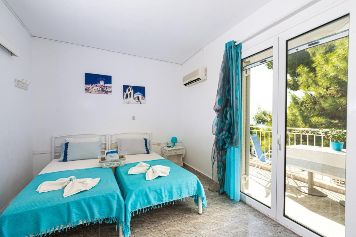 Lions Apartments Poros Town المظهر الخارجي الصورة